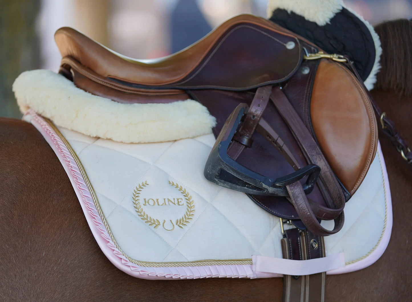 Saddle Cover Champagne